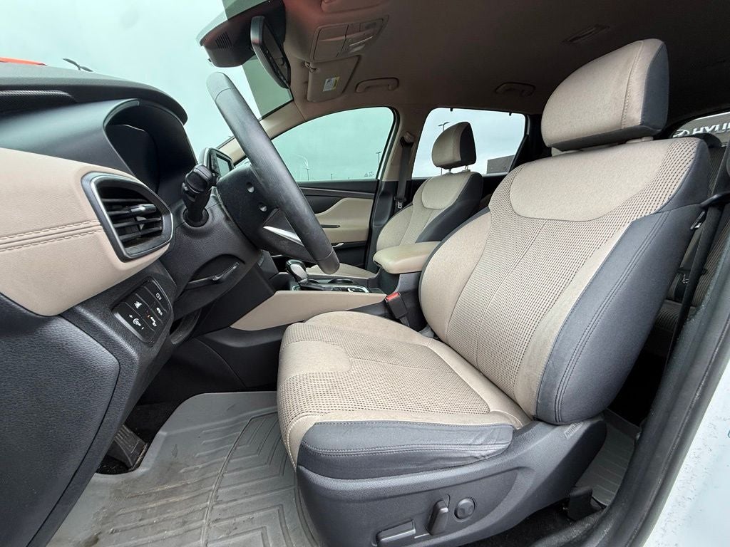 2019 Hyundai SANTA FE SEL Plus