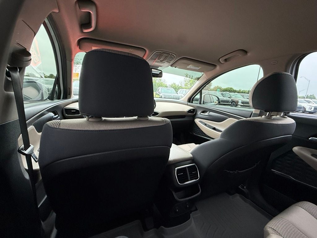 2019 Hyundai SANTA FE SEL Plus