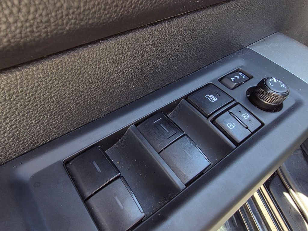 2025 Toyota Sequoia SR5 - Photo 12
