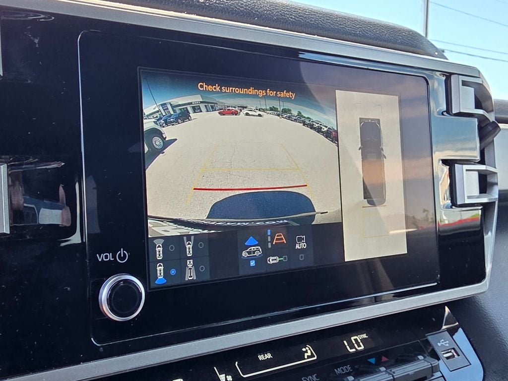 2025 Toyota Sequoia SR5 - Photo 17