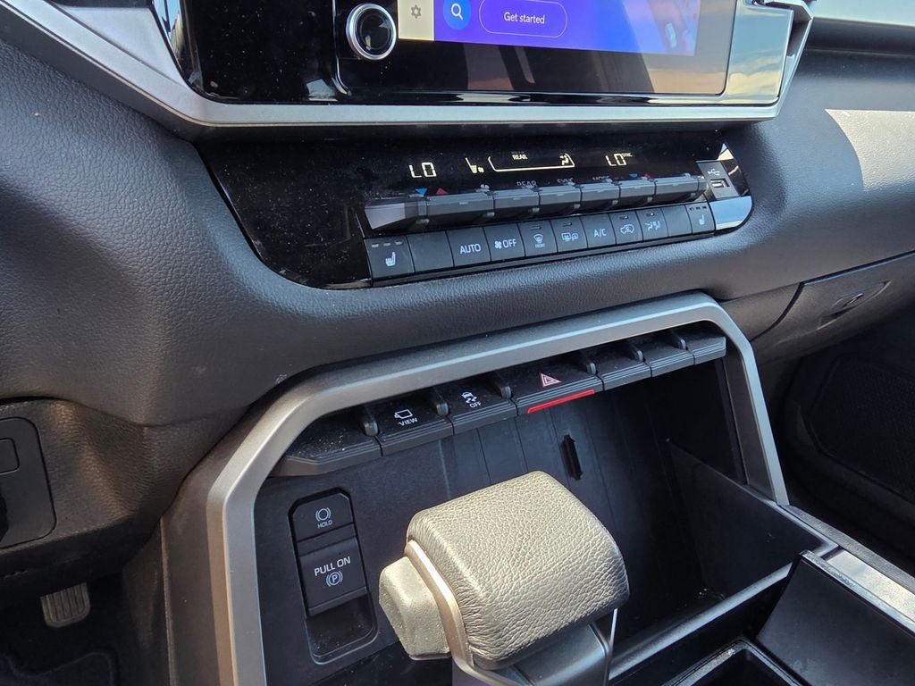 2025 Toyota Sequoia SR5 - Photo 18