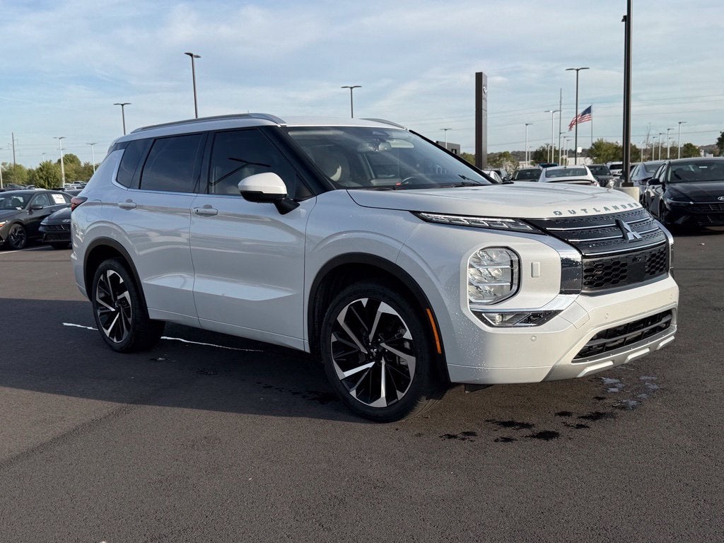 2022 Mitsubishi Outlander SEL
