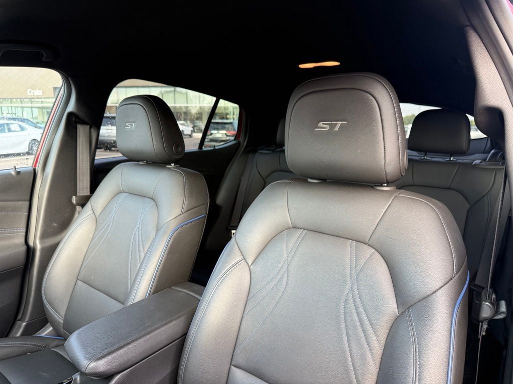 2025 Buick Envista Sport Touring - Photo 23