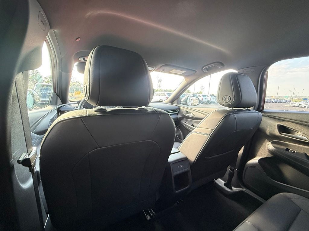 2025 Buick Envista Sport Touring - Photo 27