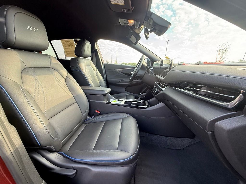 2025 Buick Envista Sport Touring - Photo 29