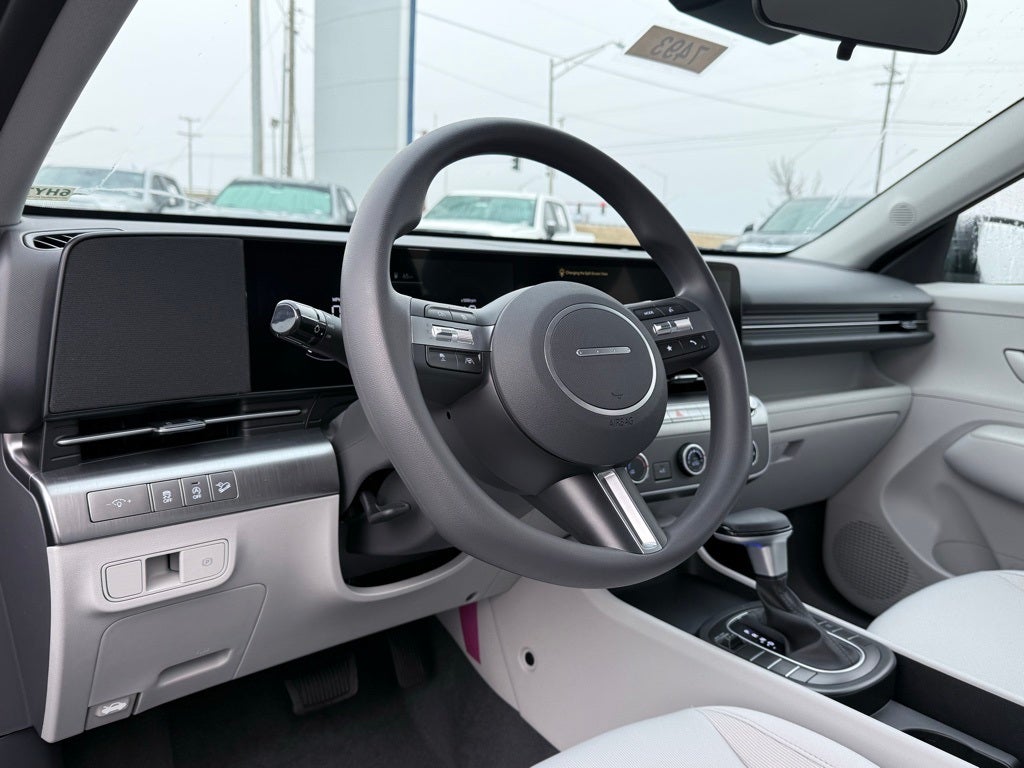 2026 Hyundai KONA SE FWD