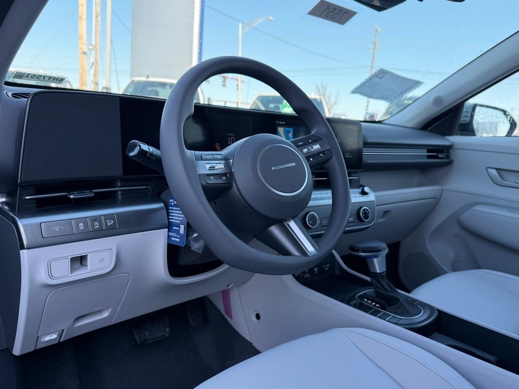 2026 Hyundai KONA SE