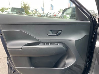 2026 Hyundai KONA SE FWD