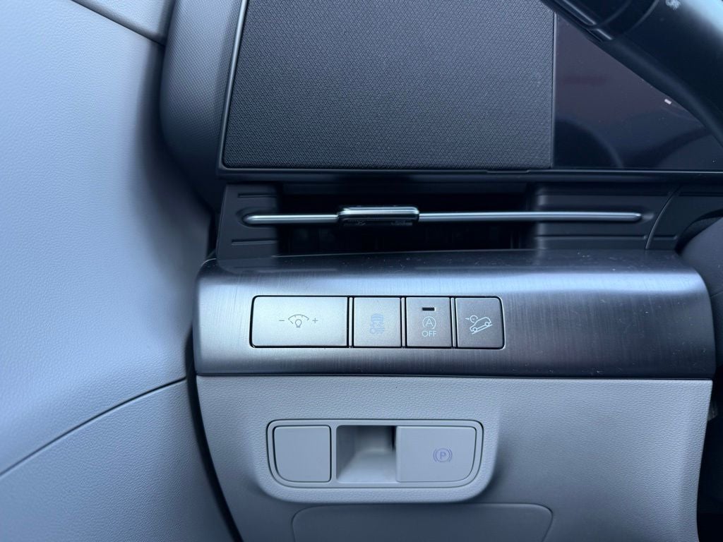 2026 Hyundai KONA SE FWD