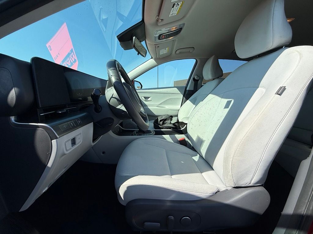 2025 Hyundai KONA SEL