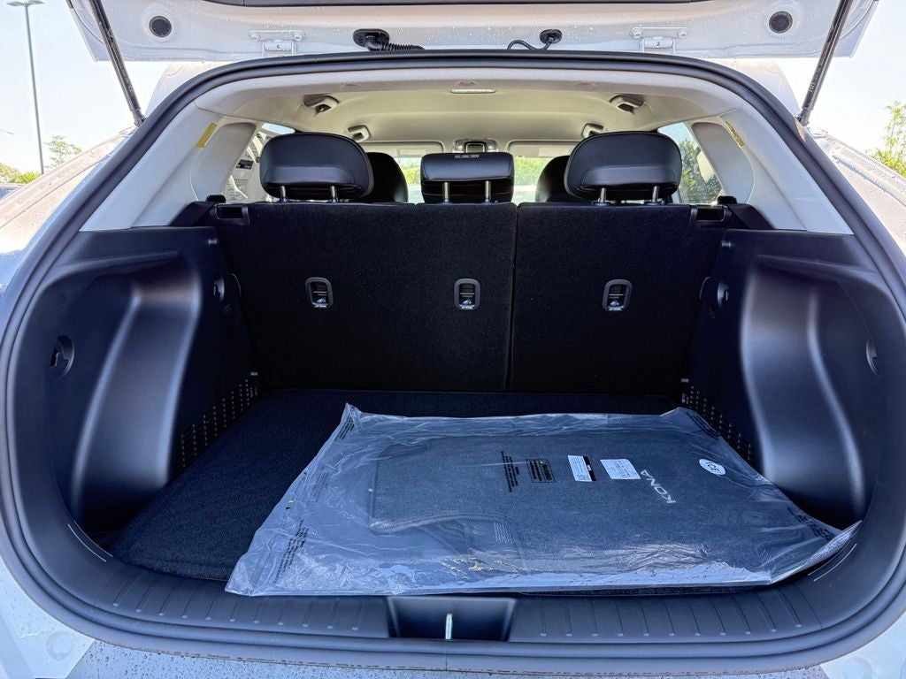 2026 Hyundai KONA SEL Premium FWD