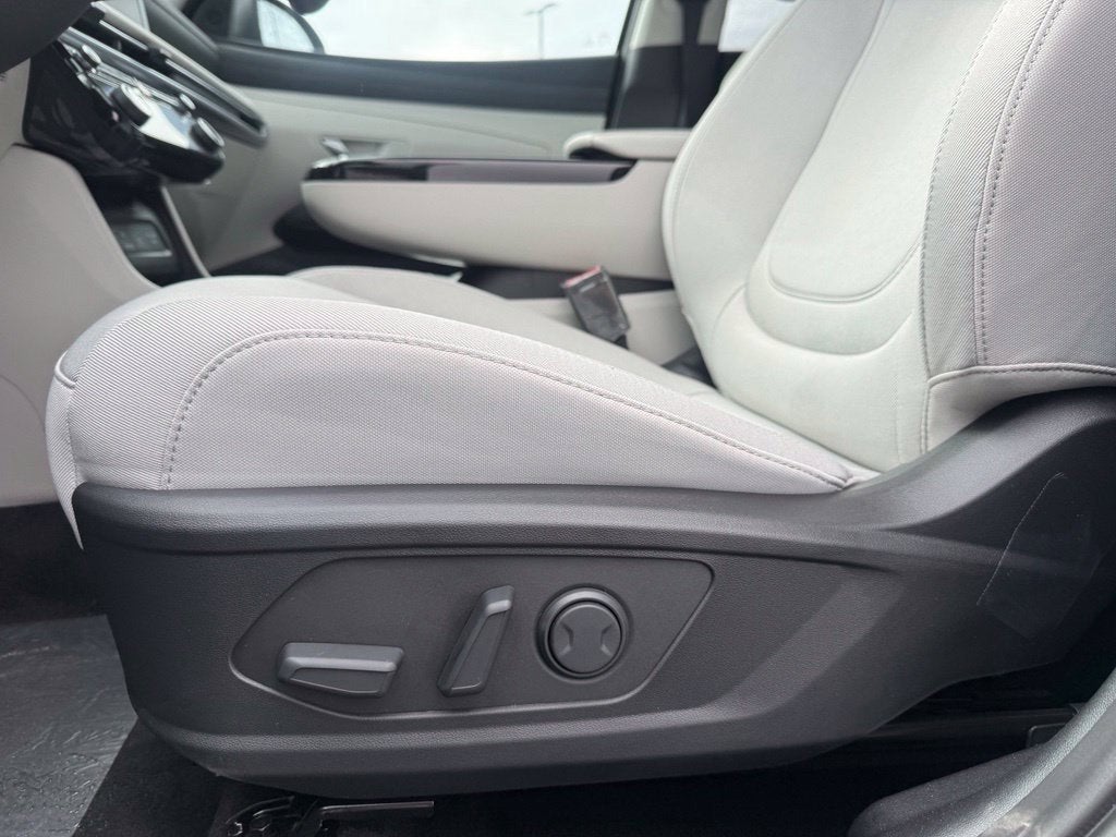2027 Hyundai KONA SEL Premium FWD