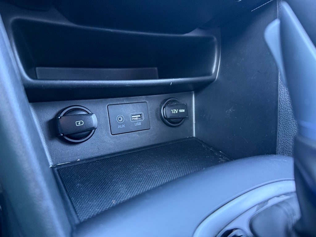 2021 Hyundai KONA SEL