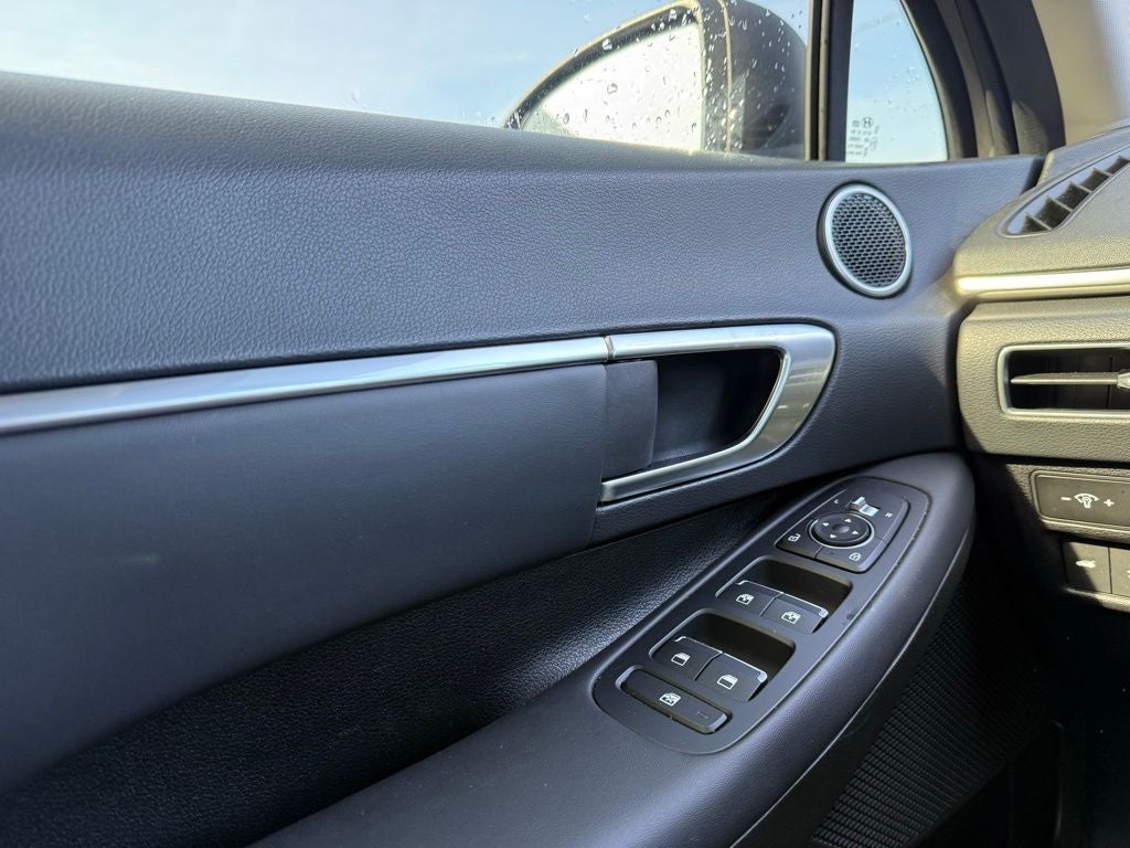 2022 Hyundai SONATA SEL