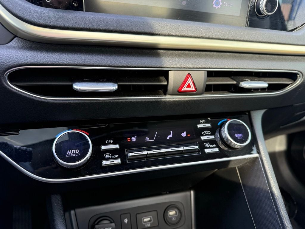 2022 Hyundai SONATA SEL