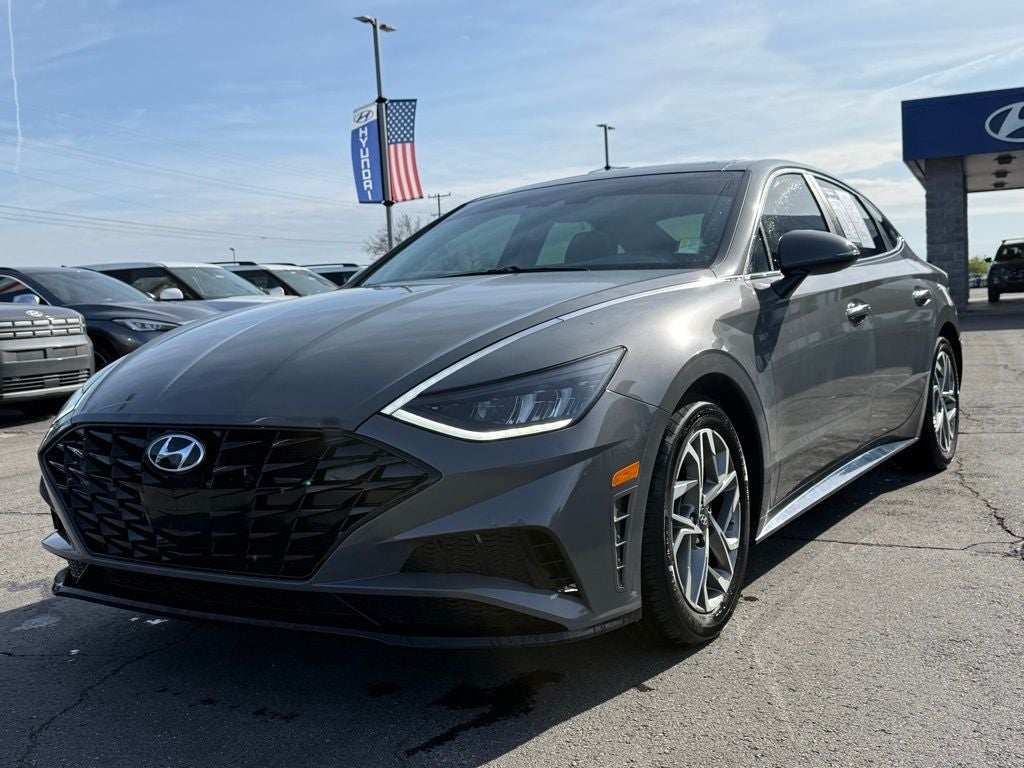 2022 Hyundai SONATA SEL
