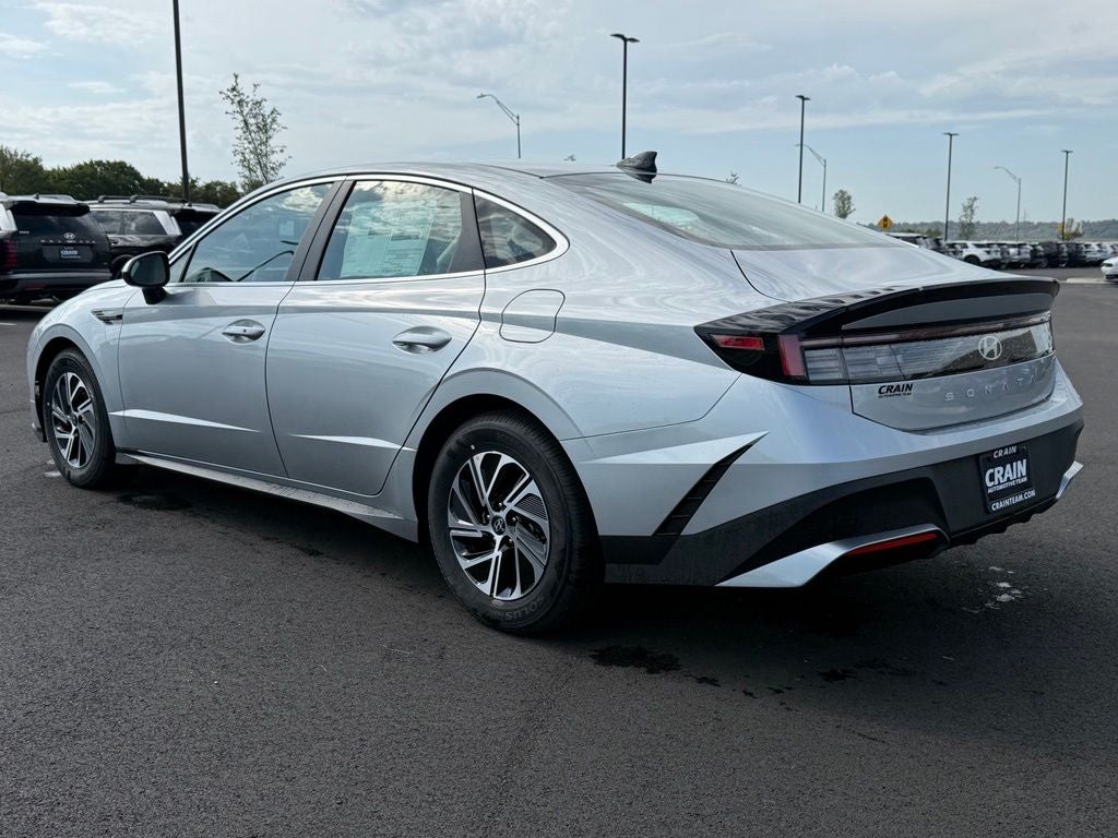 2026 Hyundai SONATA HYBRID Blue