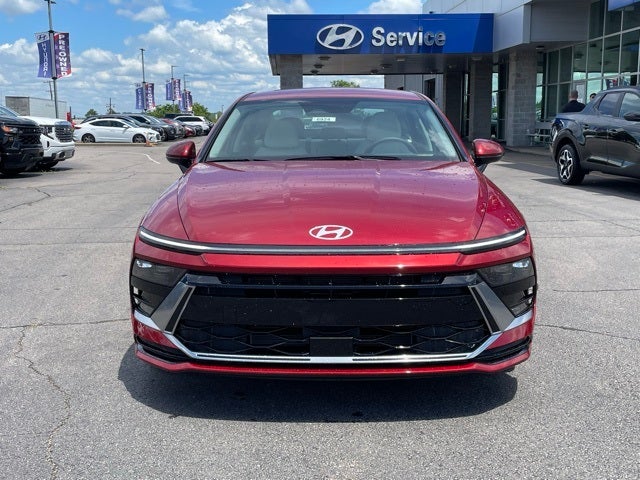2025 Hyundai SONATA HYBRID SEL