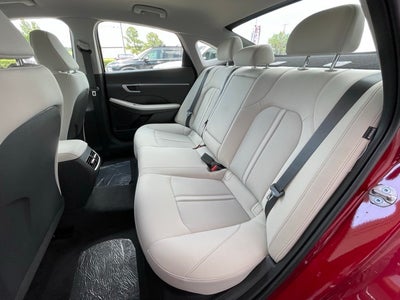 2025 Hyundai SONATA HYBRID SEL