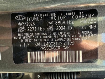 2026 Hyundai ELANTRA SE