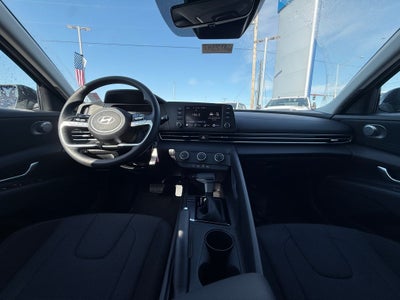 2026 Hyundai ELANTRA SE