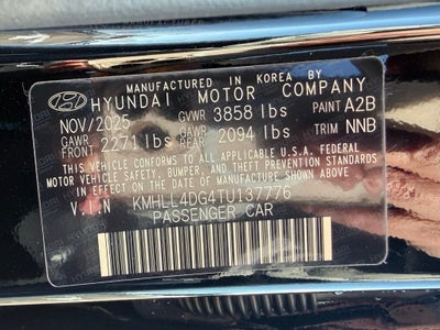 2026 Hyundai ELANTRA SE