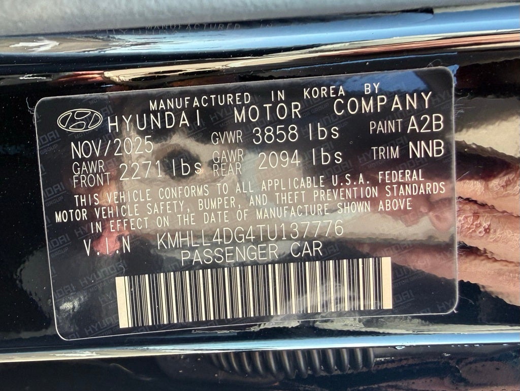 2026 Hyundai ELANTRA SE
