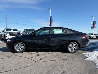 2026 Hyundai ELANTRA SE