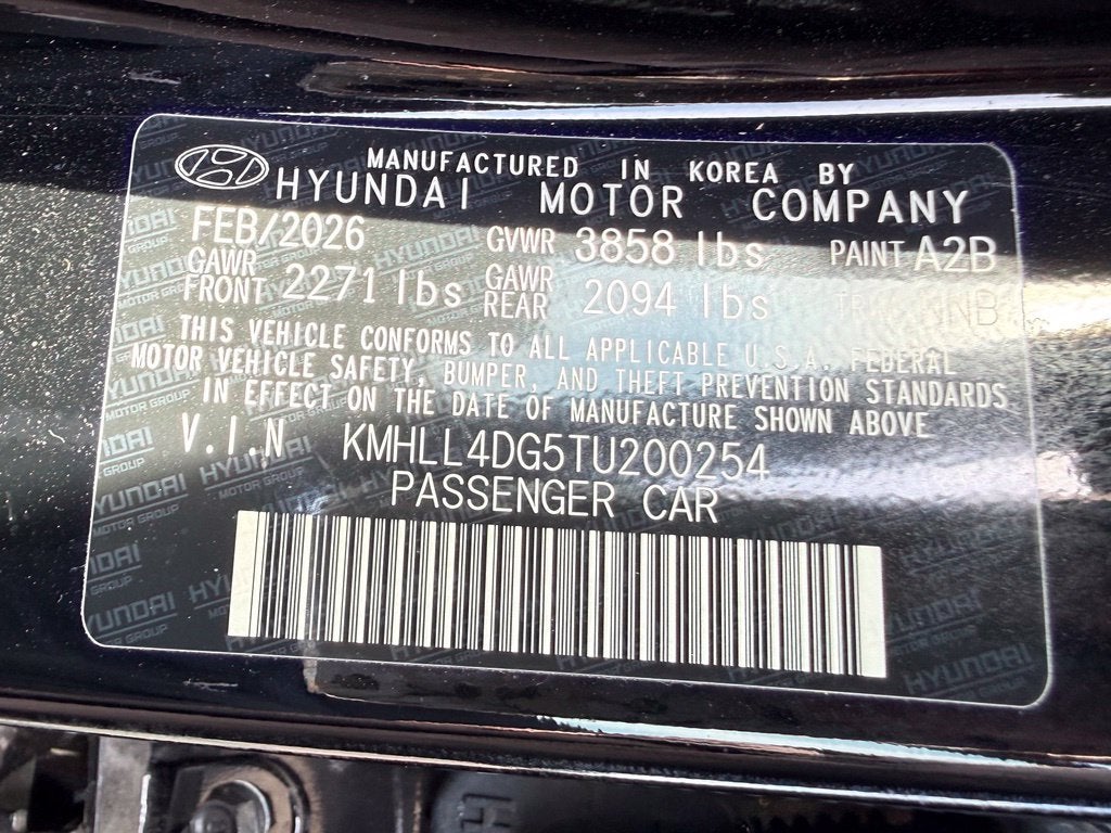 2026 Hyundai ELANTRA SE