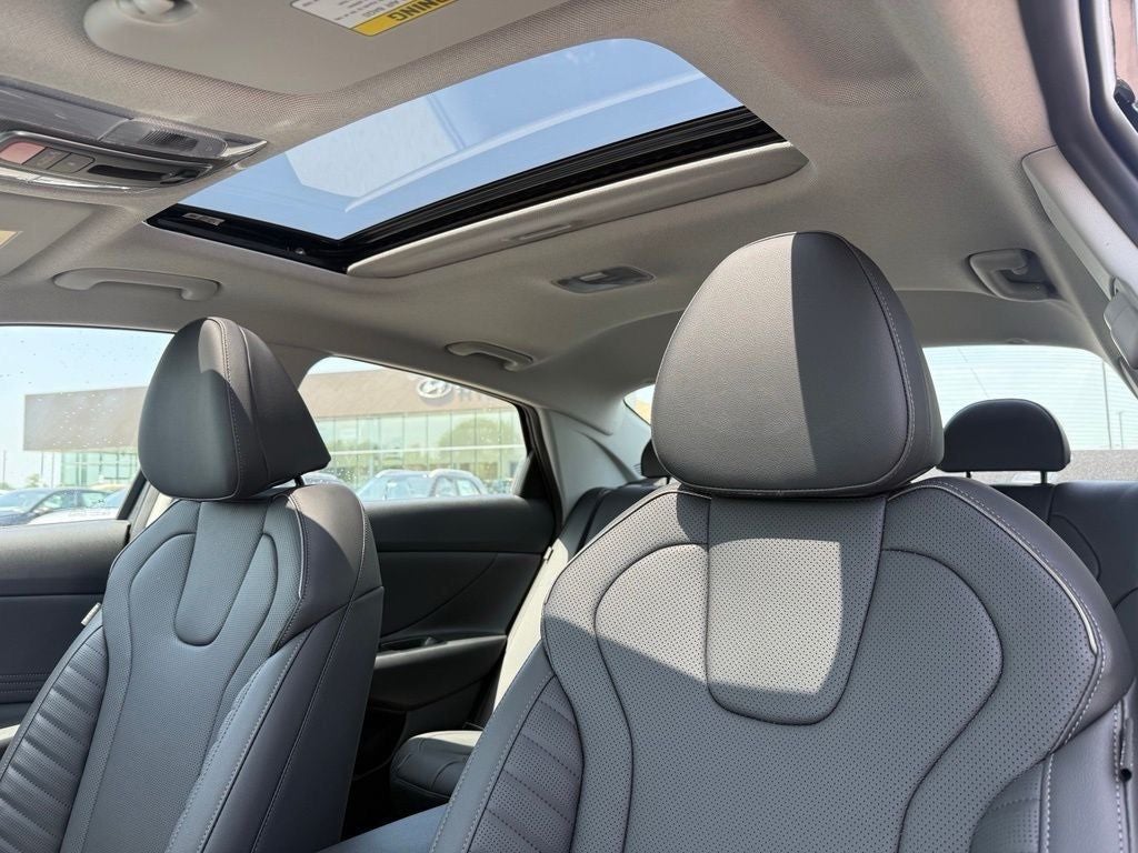 2026 Hyundai ELANTRA Limited