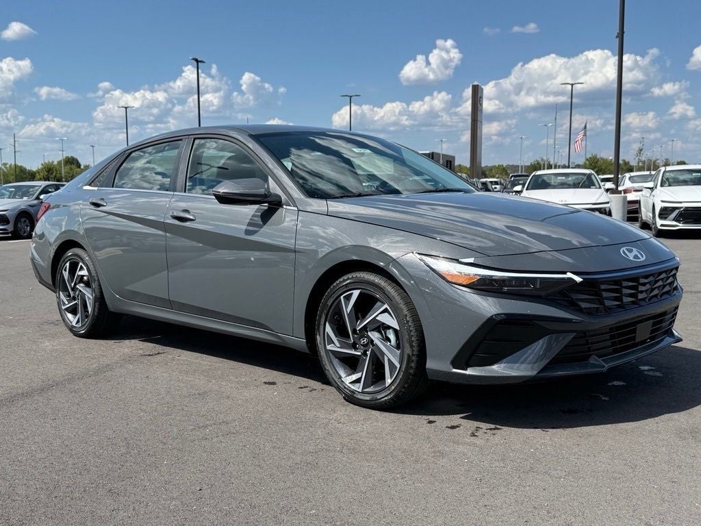 2026 Hyundai ELANTRA Limited