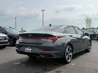 2023 Hyundai ELANTRA SEL
