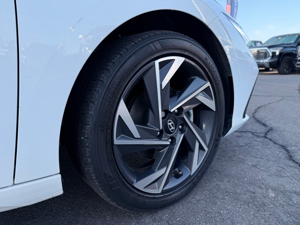 2024 Hyundai ELANTRA SEL 1 OWNER CLEAN CAR FAX