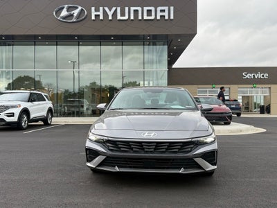 2024 Hyundai ELANTRA SEL Convenience Pack