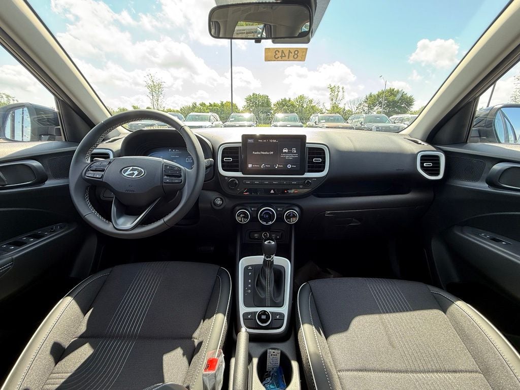 2026 Hyundai VENUE SEL W/Two-Tone Roof