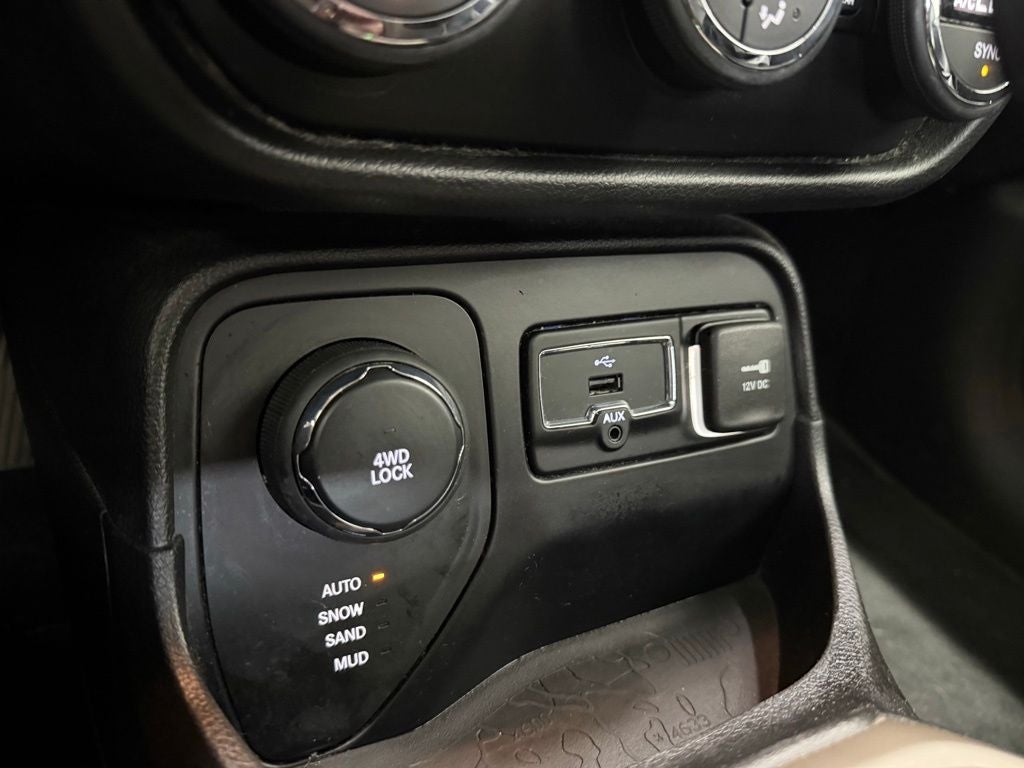2016 Jeep Renegade Limited - Photo 17