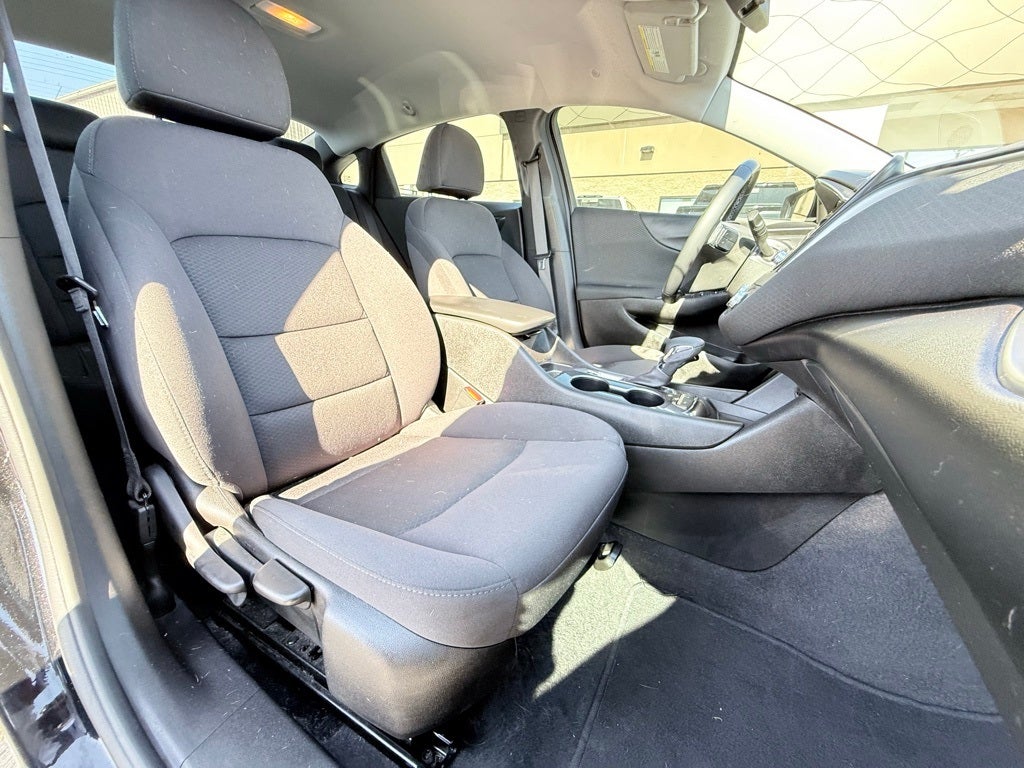 2023 Chevrolet Malibu RS