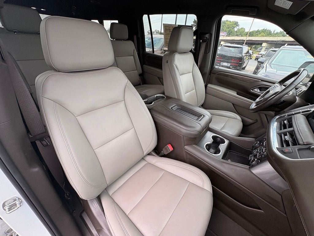 2022 Chevrolet Suburban LT
