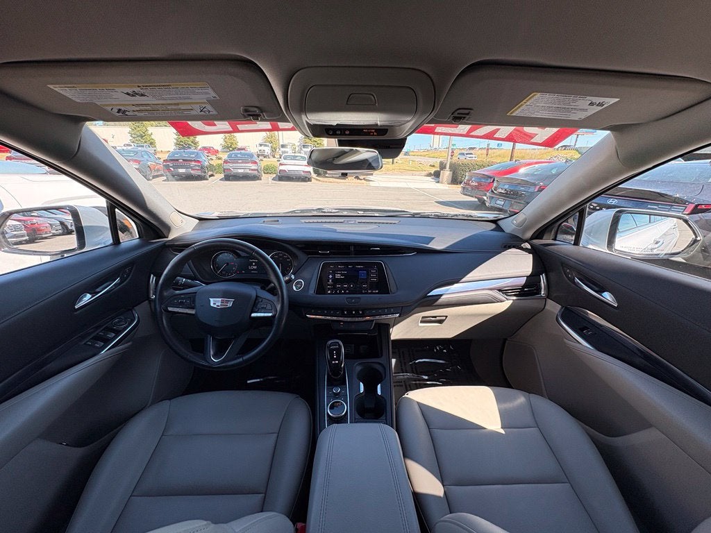 2021 Cadillac XT4 Luxury