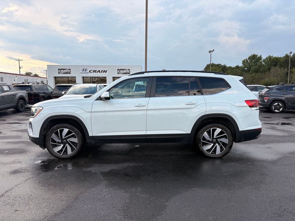 2025 Volkswagen Atlas 2.0T SE w/Technology