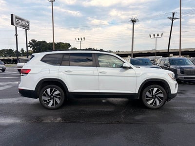 2025 Volkswagen Atlas 2.0T SE w/Technology