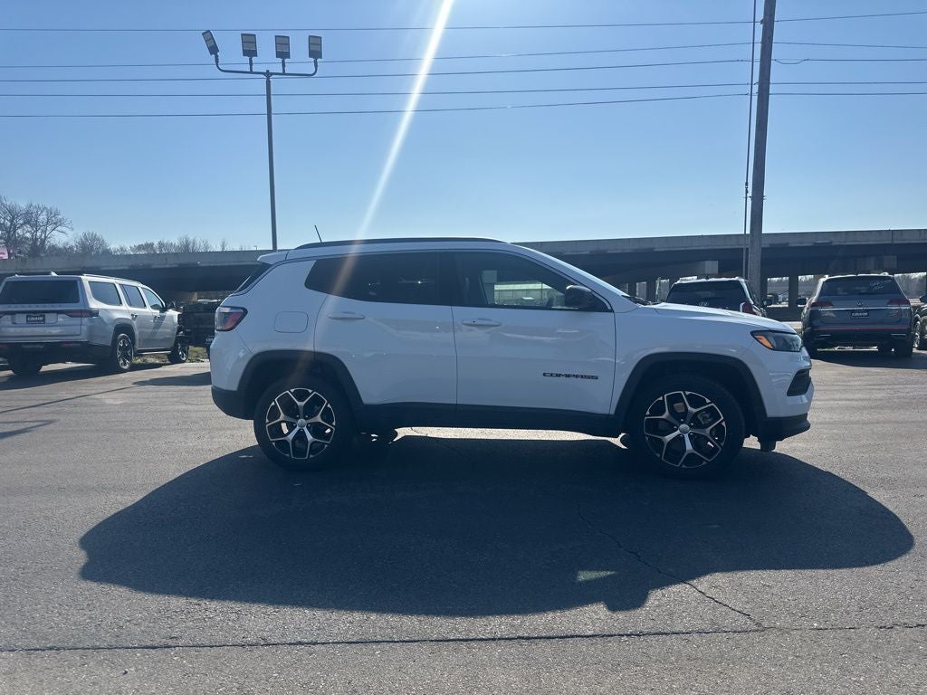 2024 Jeep Compass Latitude