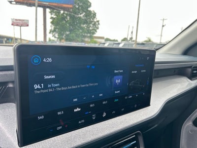 2025 Ford Maverick XLT 1-Owner / Clean Carfax / Apple CarPlay/Android Aut