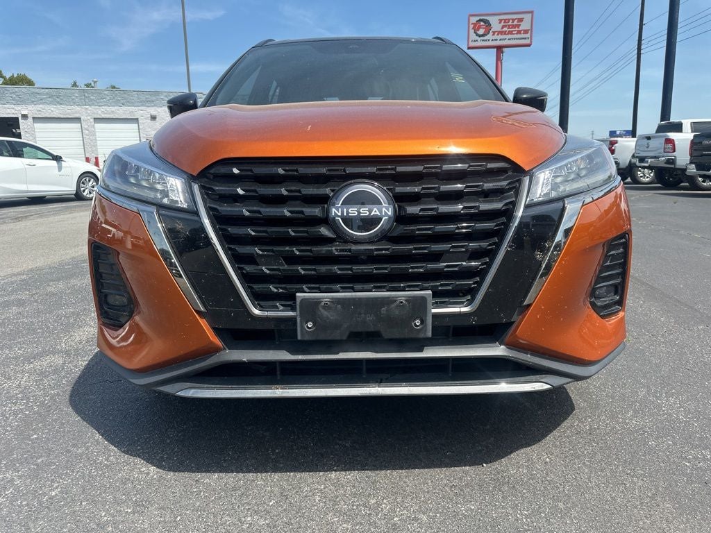 2024 Nissan Kicks SR