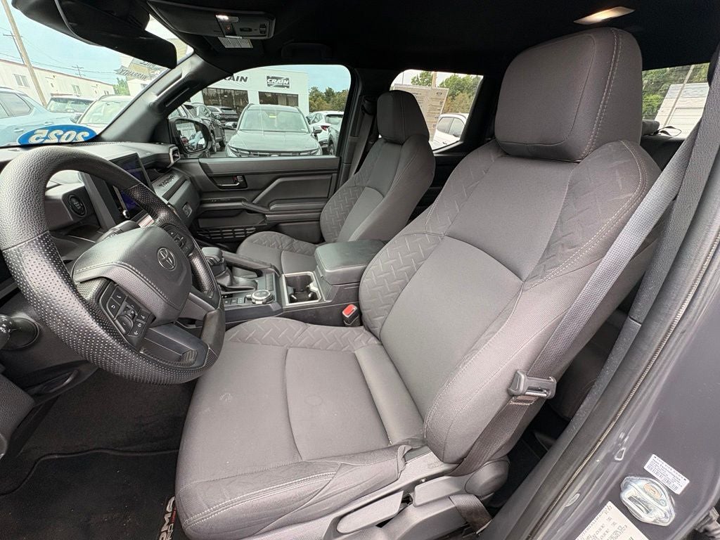 2025 Toyota Tacoma SR5