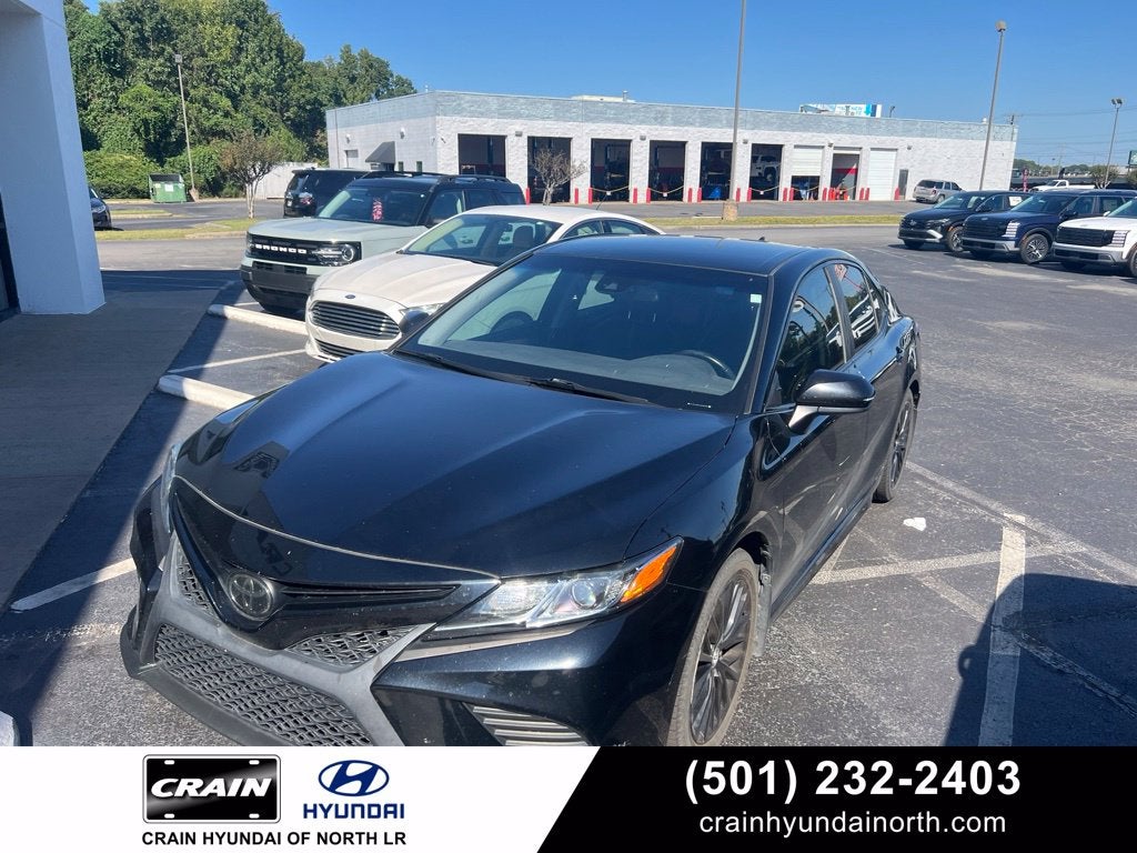 2020 Toyota Camry SE Nightshade
