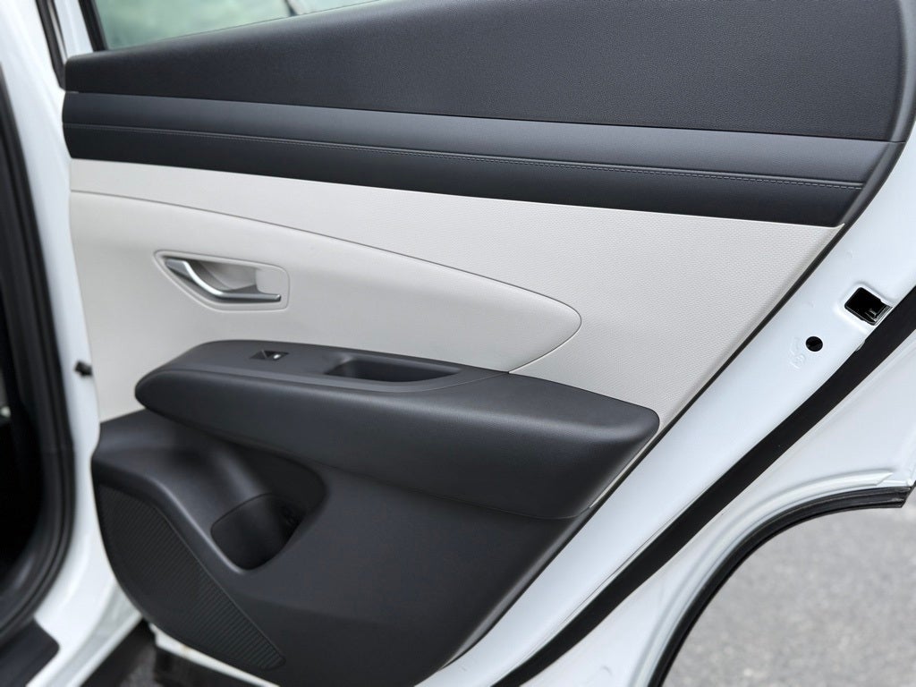 2025 Hyundai TUCSON SEL FWD