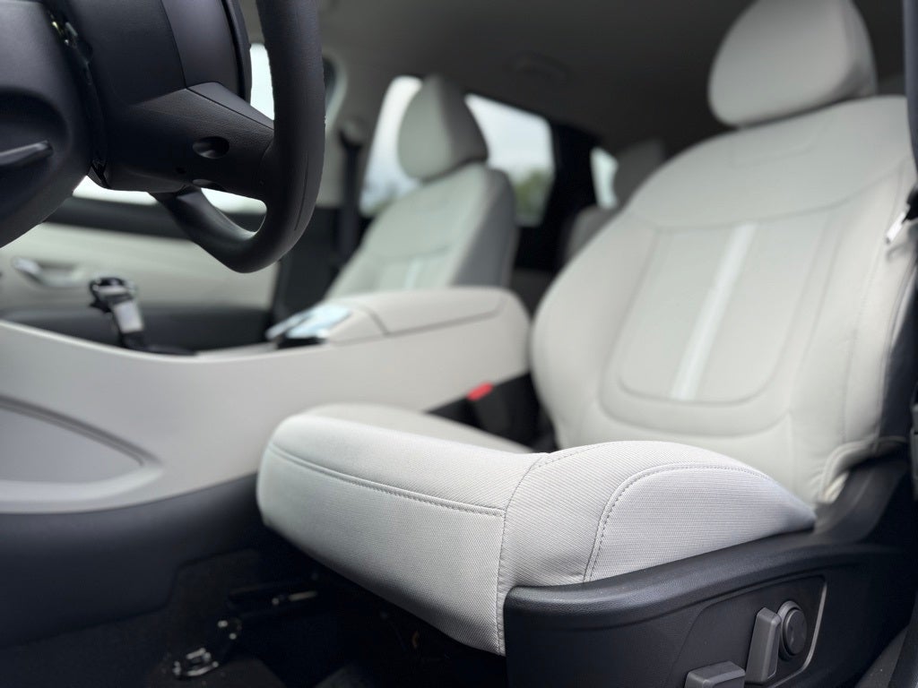 2025 Hyundai TUCSON SEL FWD