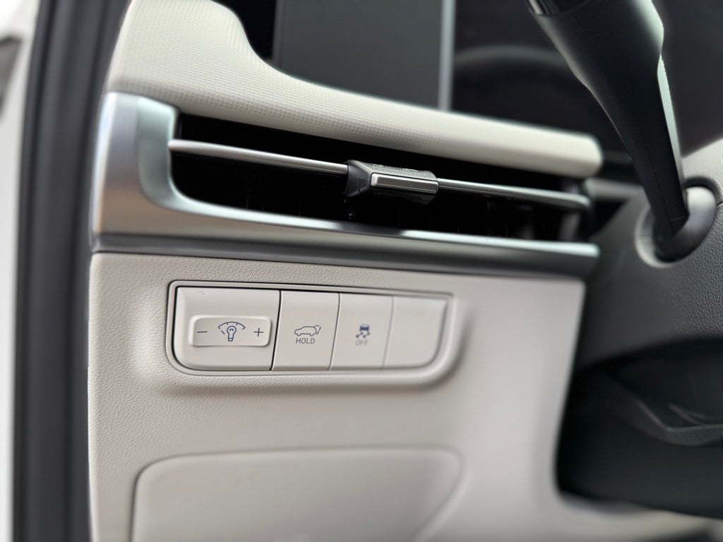 2025 Hyundai TUCSON SEL FWD