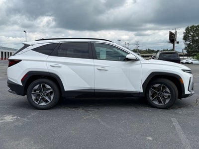 2025 Hyundai TUCSON SEL FWD